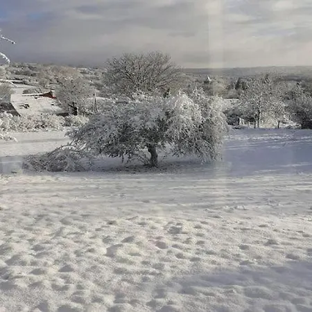In Dordogne With Pool & Bubble Bath Caniac-du-Causse