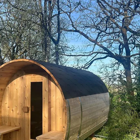 In Dordogne With Pool & Bubble Bath Ferienhaus *