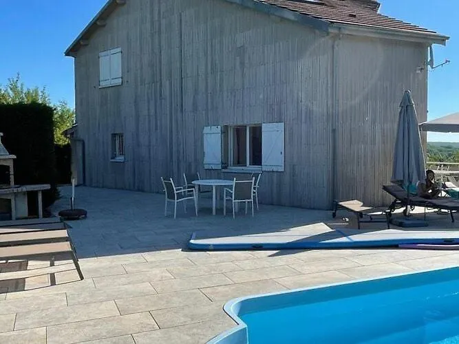 In Dordogne With Pool & Bubble Bath Caniac-du-Causse