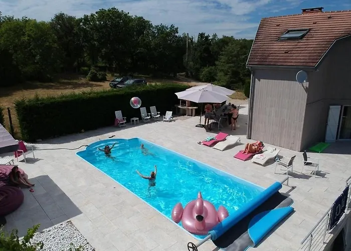 In Dordogne With Pool & Bubble Bath Prázdninový dům *