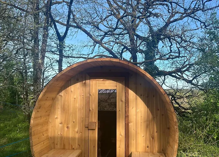 Prázdninový dům In Dordogne With Pool & Bubble Bath
